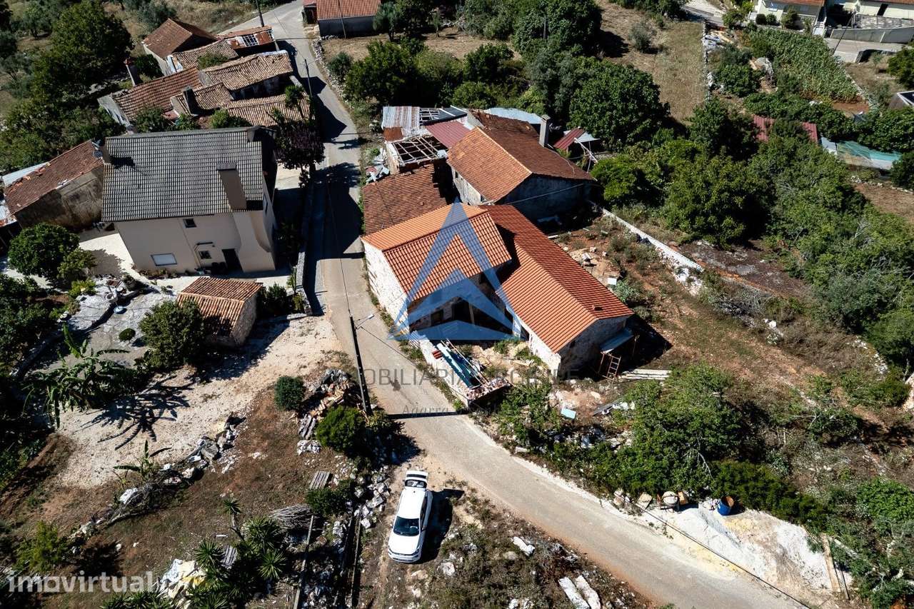 Moradia T3 com piscina - Casa Salazar - Grande imagem: 4/52