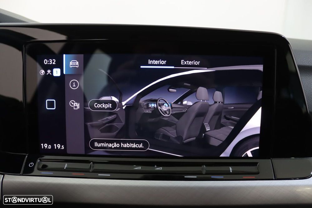 VW Golf 2.0 TDI Life - 28