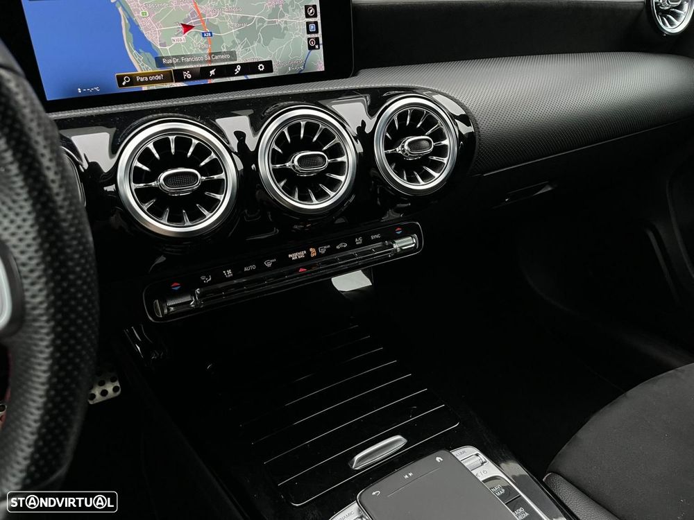 Mercedes-Benz A 180 d AMG Line Aut. - 12