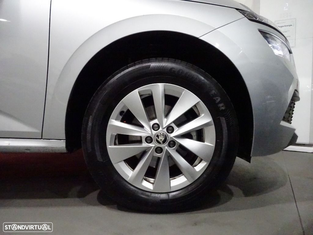 Skoda Kamiq 1.0 TSI - 28