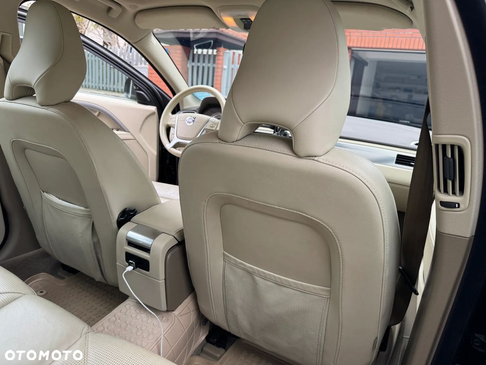 Volvo S80 D5 Momentum - 33