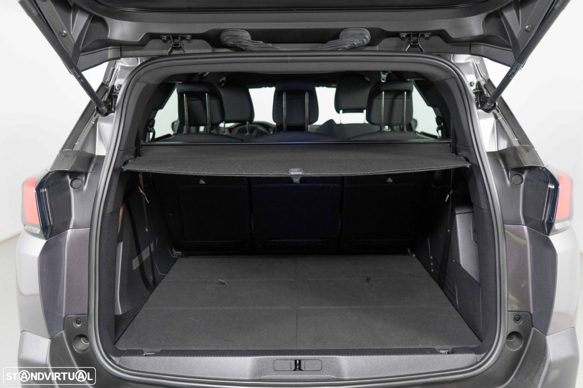 Peugeot 5008 1.2 PureTech Allure Pack EAT8 - 13