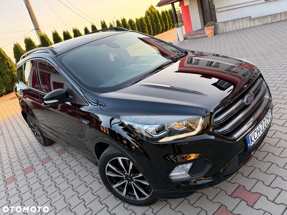 Ford Kuga 2.0 TDCi FWD ST-Line - 12