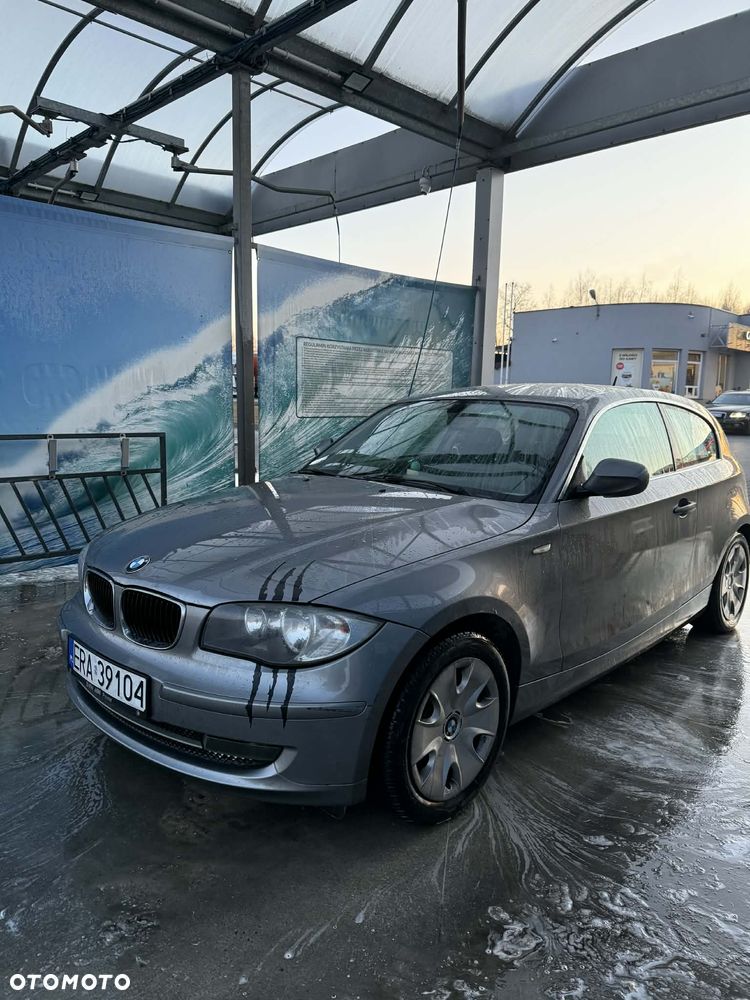 BMW Seria 1 - 1