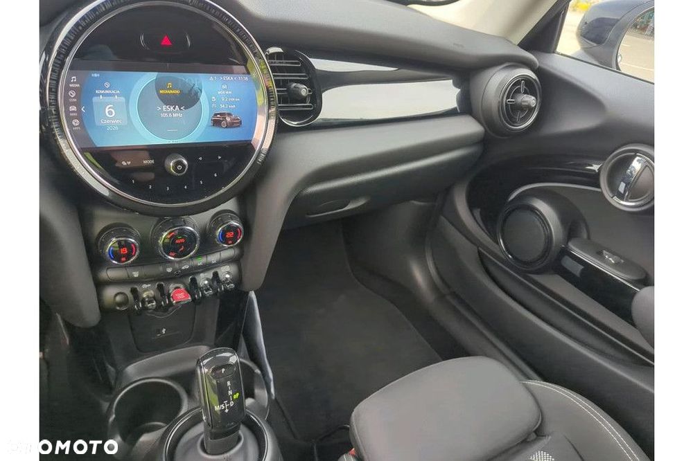 MINI Cooper - 6