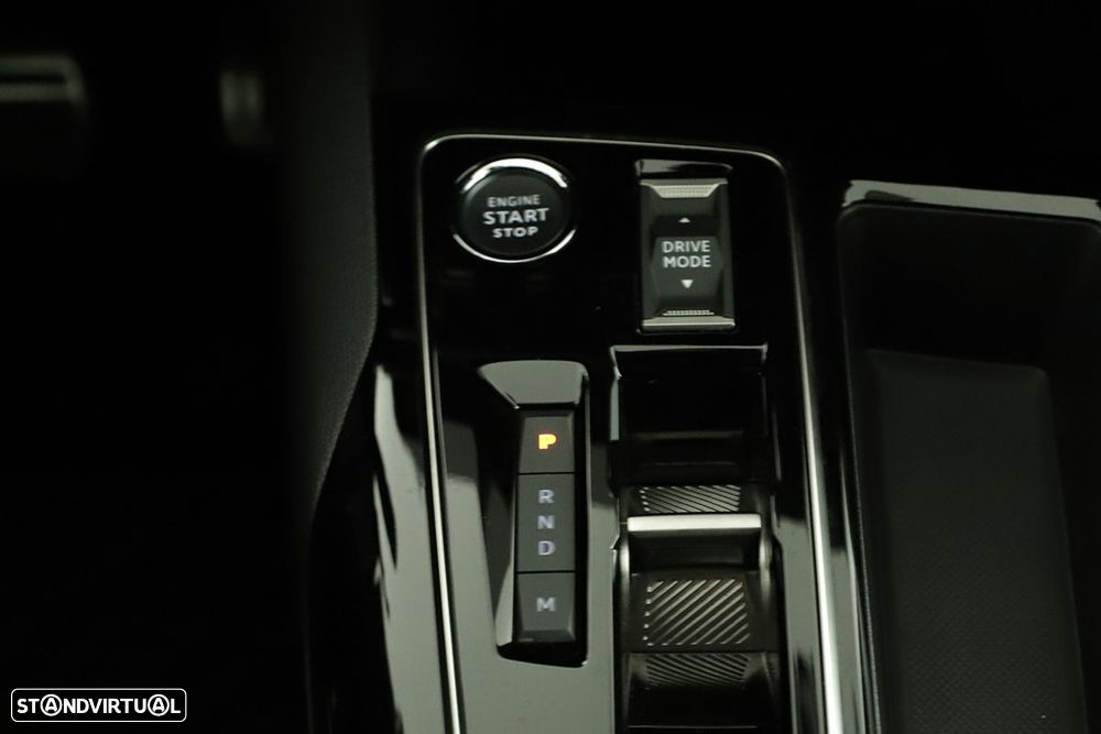 Peugeot 3008 1.2 PureTech GT EAT8 - 14