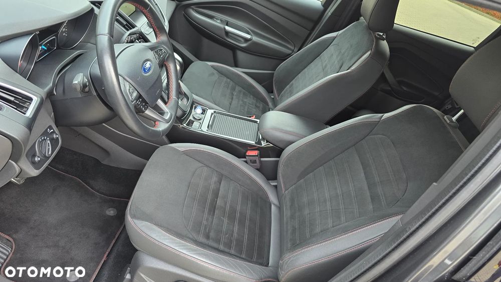 Ford Kuga ver-1-5-ecoboost-4x4-st--line - 29