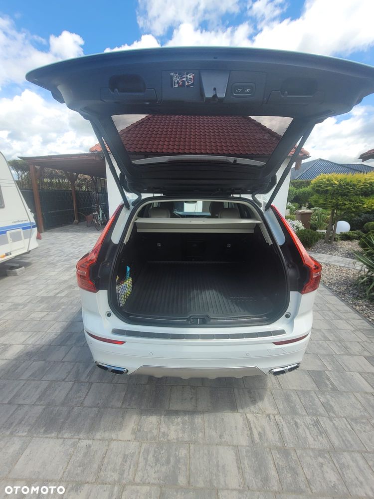 Volvo XC 60 B4 B Momentum Pro - 18