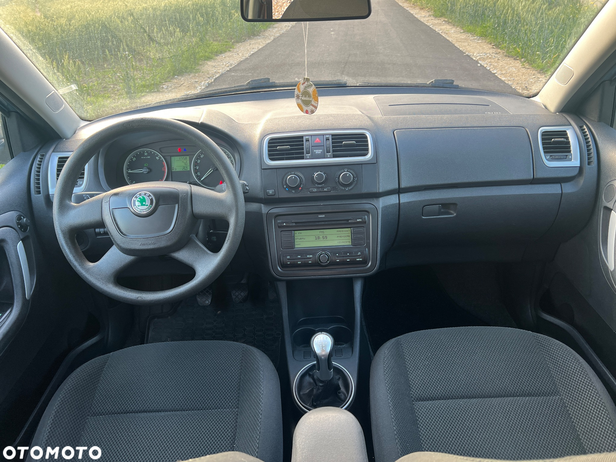 Skoda Fabia - 8