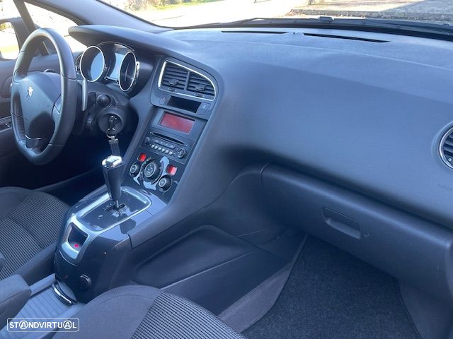 Peugeot 5008 1.6 E-HDi 7L Active 2-Tronic - 8