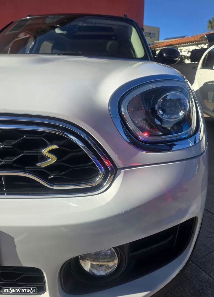 MINI Countryman Cooper SE ALL4 Auto - 3