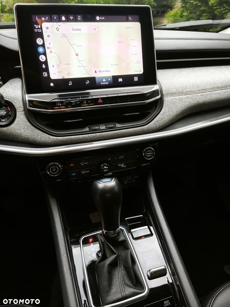 Jeep Compass - 9