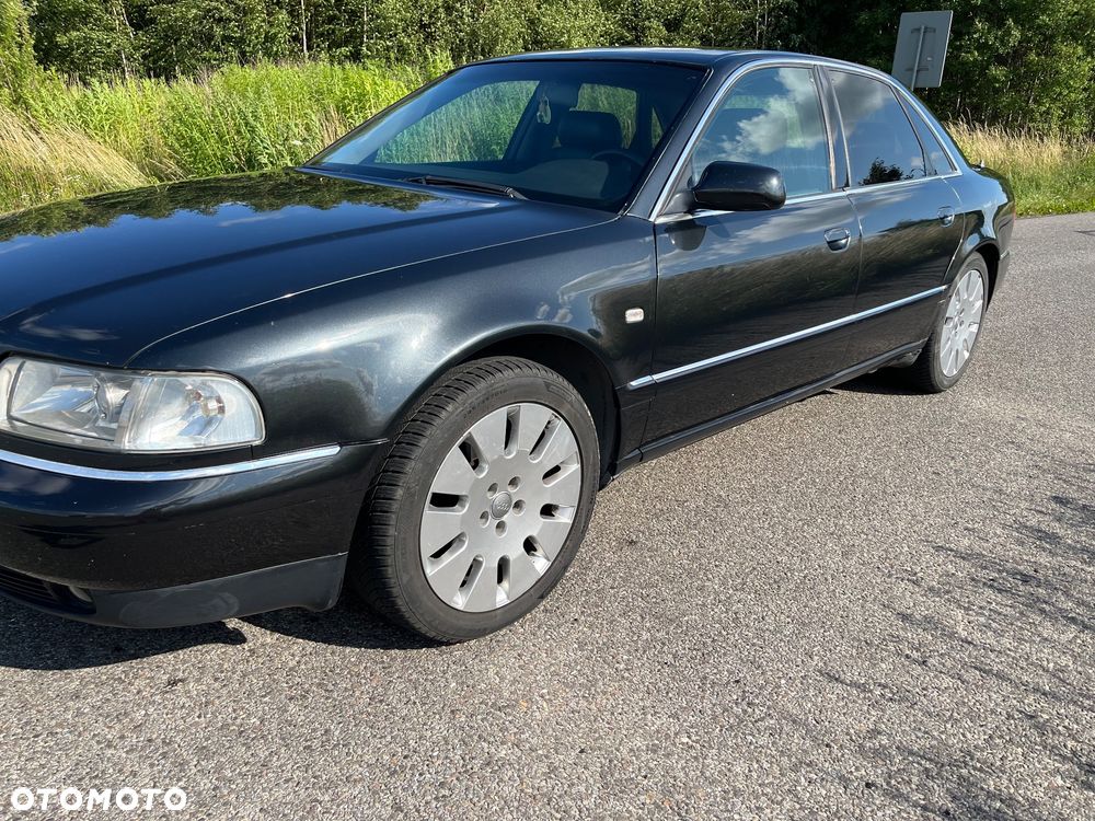 Audi A8 - 2