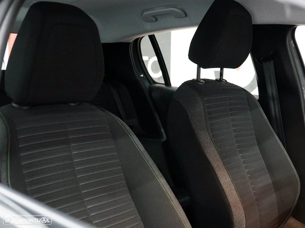 Peugeot 208 1.2 PureTech Active Pack - 14