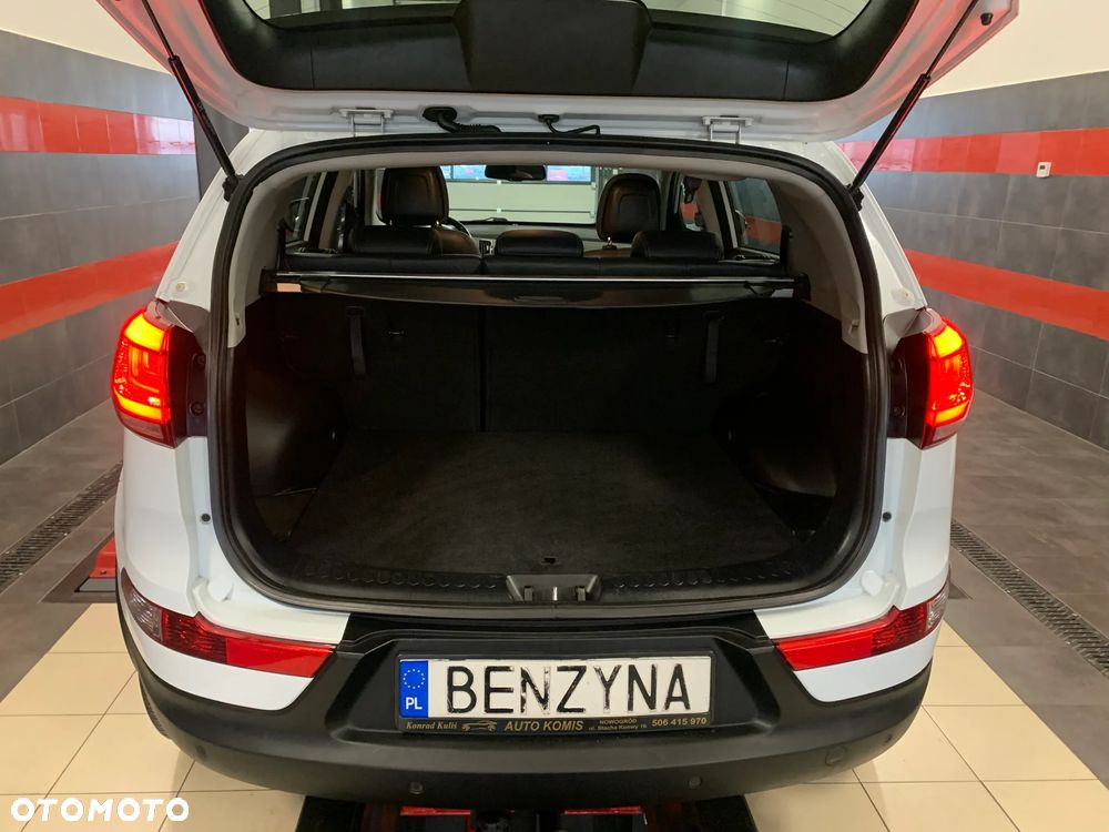 Kia Sportage 1.6 GDI Business Line M 2WD - 12