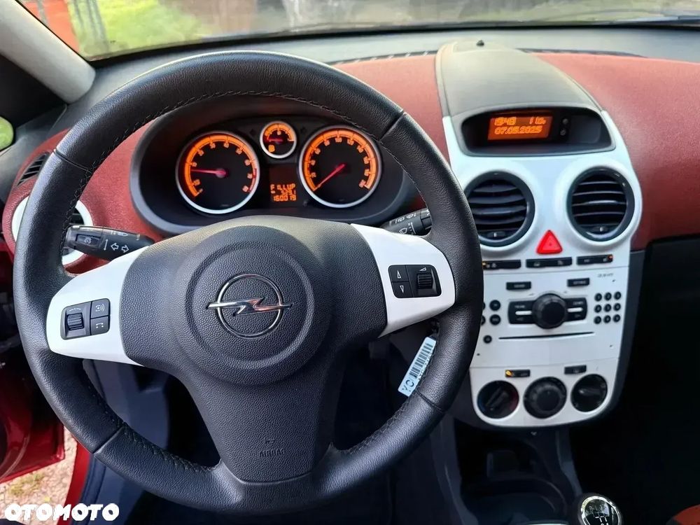 Opel Corsa 1.4 16V Color Edition - 7