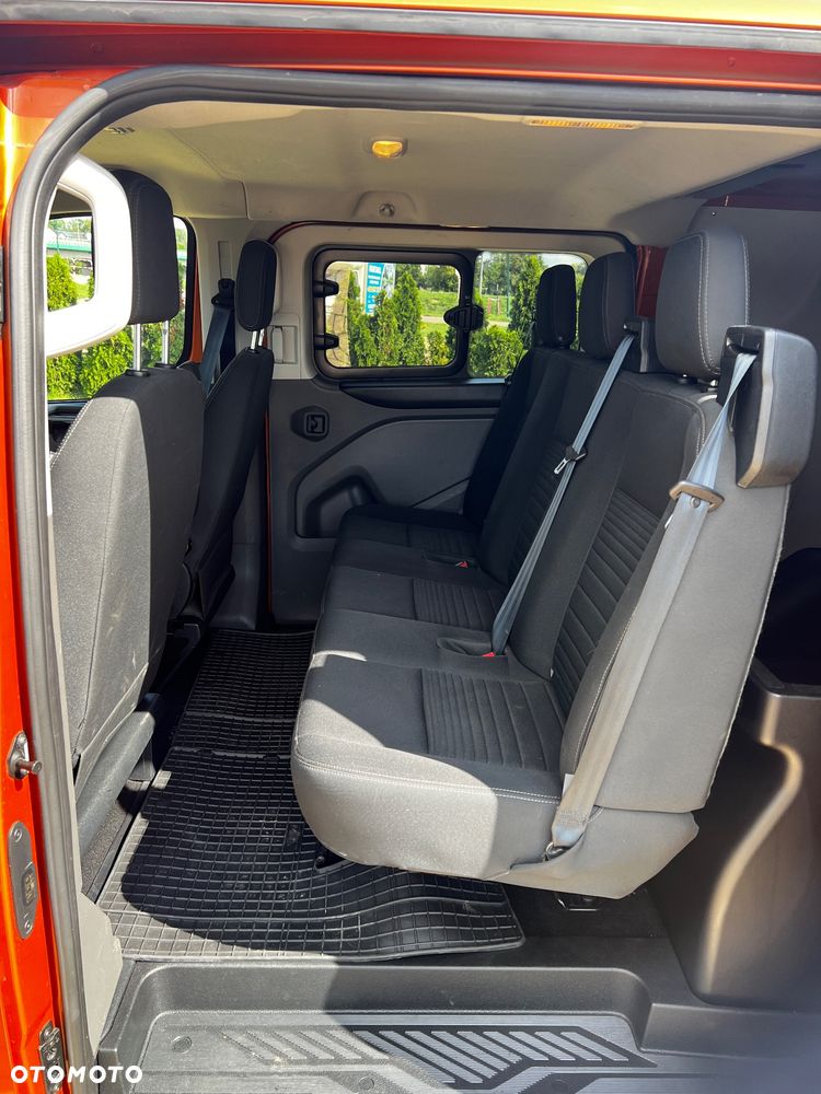 Ford Transit Custom 310 L2H1 Limited - 24