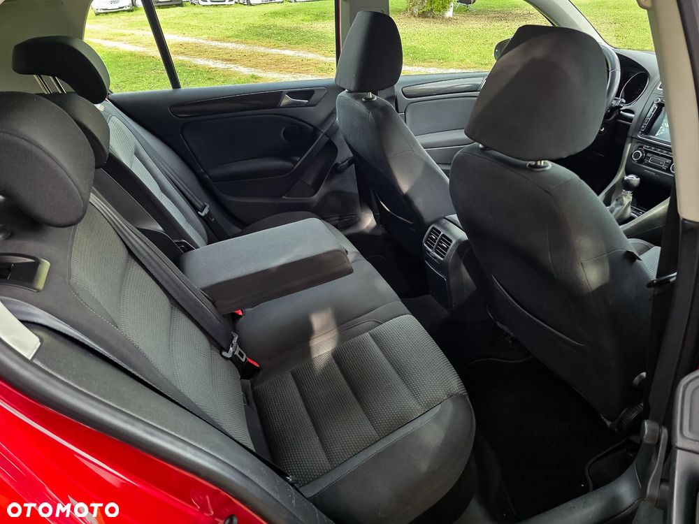 Volkswagen Golf - 9