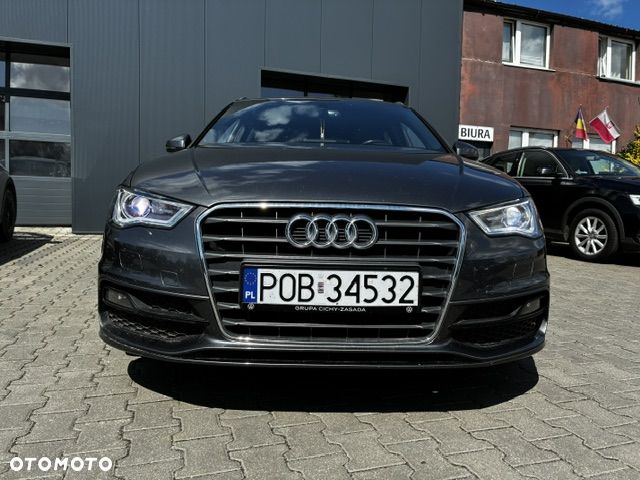 Audi A3 Sportback 1.4 TFSI g-tron S tronic S line Sportpaket - 2