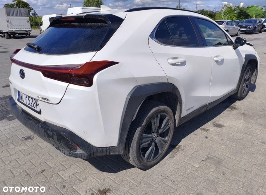 Lexus UX 250h Elegance AWD - 3