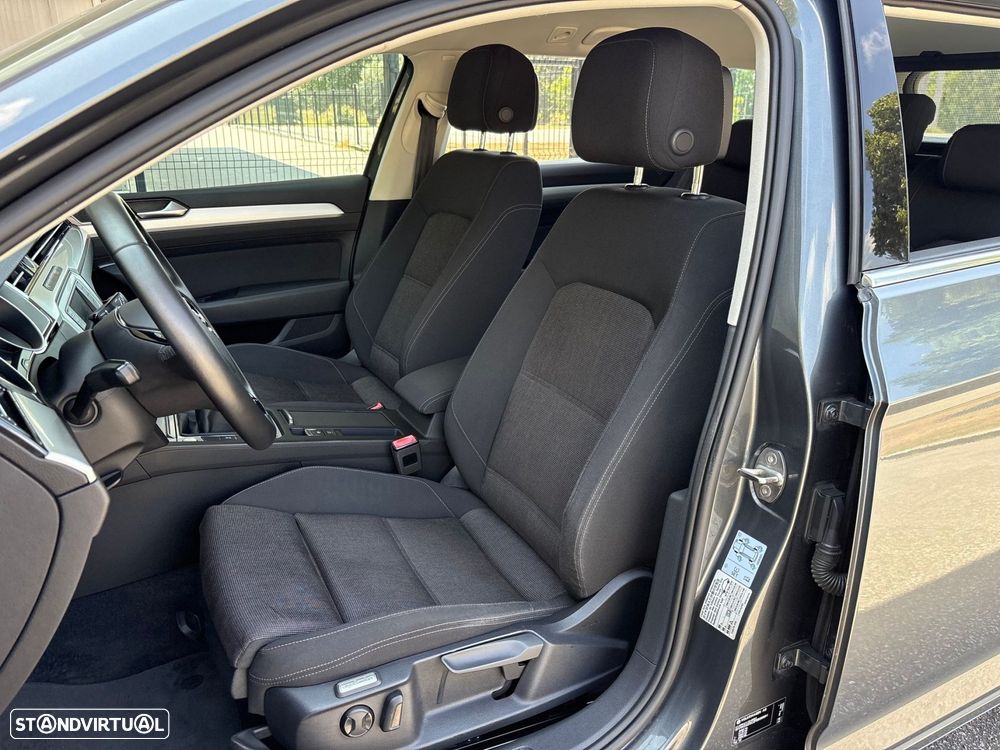 VW Passat Variant 2.0 TDI Confortline - 7
