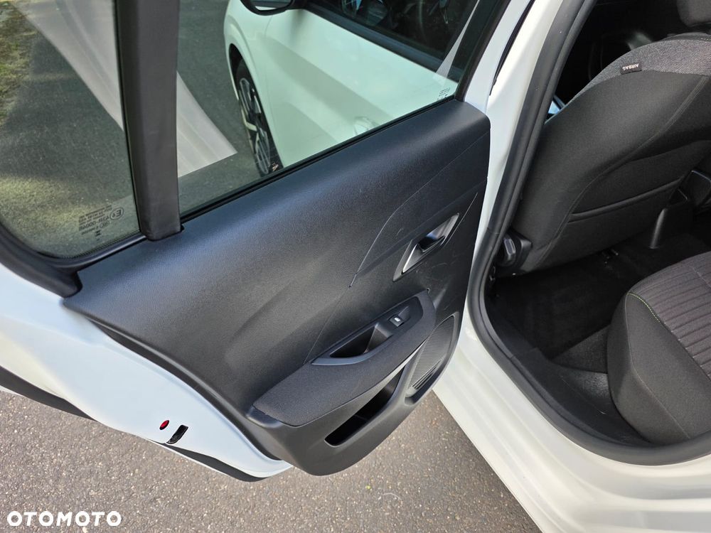 Peugeot 208 Hybrid 100 e-DSC6 Allure - 17