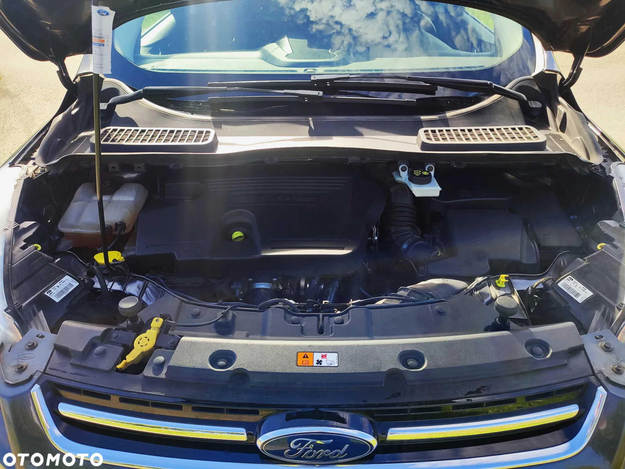 Ford Kuga 2.0 TDCi 2x4 Titanium - 34