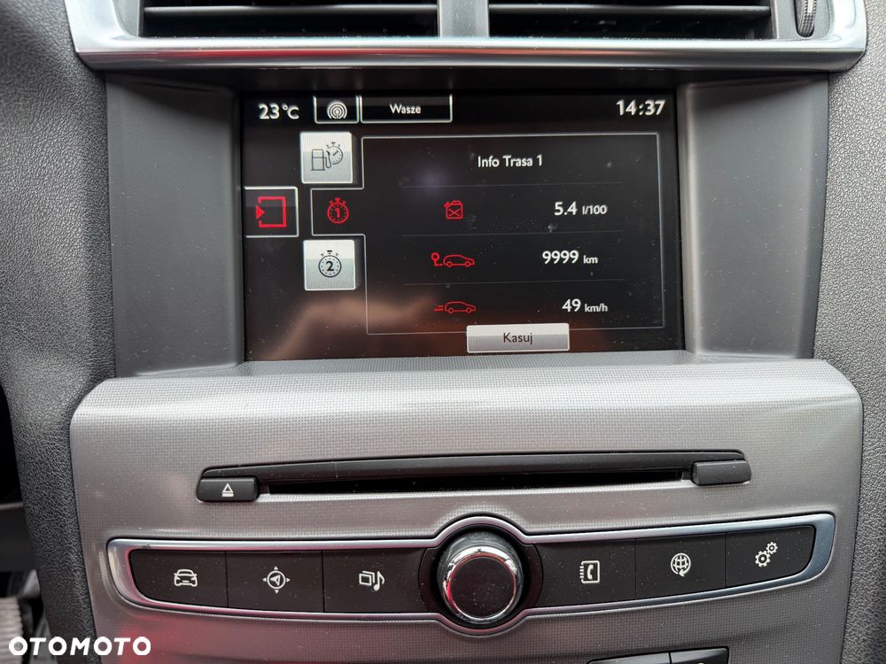 Citroën C4 e-HDi 115 Exclusive - 33