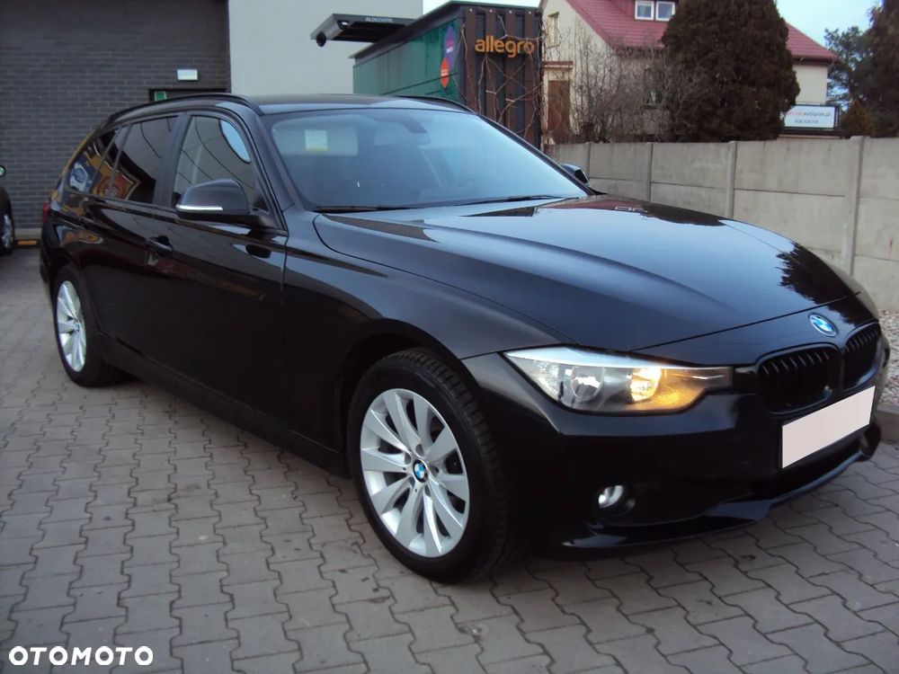BMW Seria 3 318d Modern Line - 23