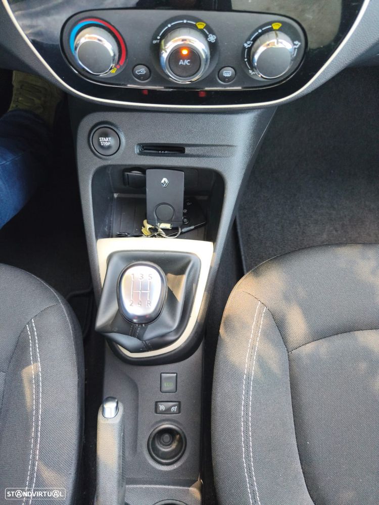 Renault Captur 1.5 dCi Zen - 18