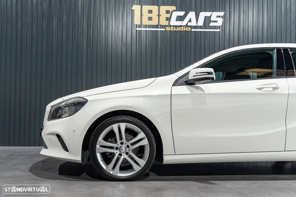Mercedes-Benz A 160 d Urban - 31