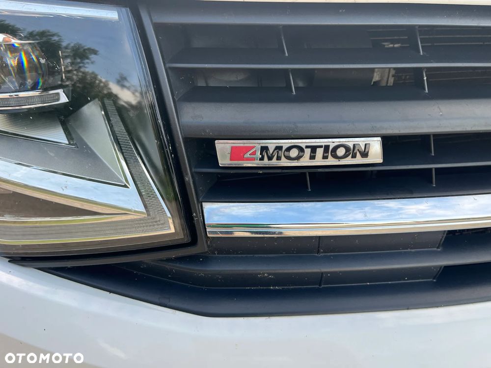 Volkswagen Multivan - 8