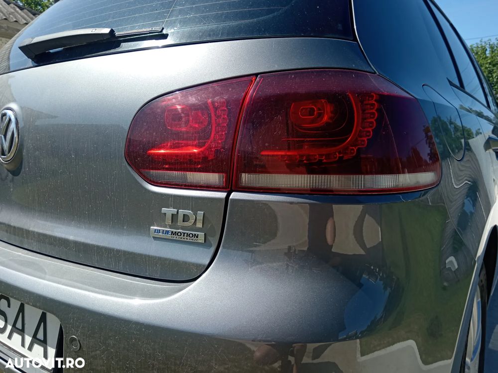 VOLKSWAGEN Golf 2010 — imagine 8