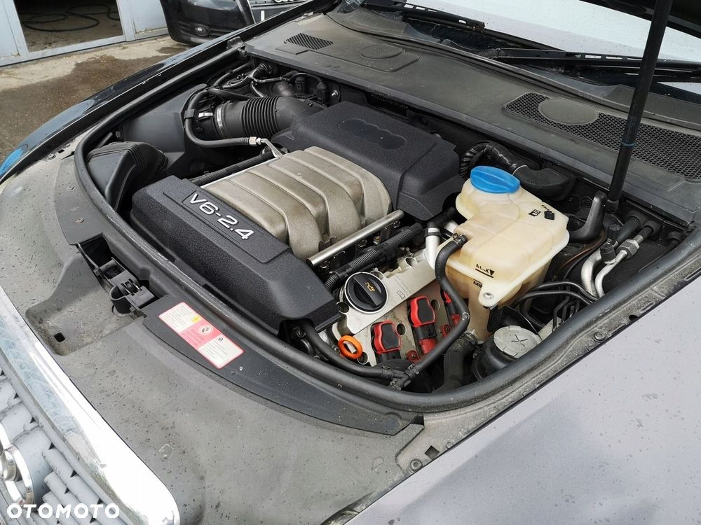 AUDI A6 C6 2.4 V6 BENZYNA BDW SILNIK SŁUPEK - 3