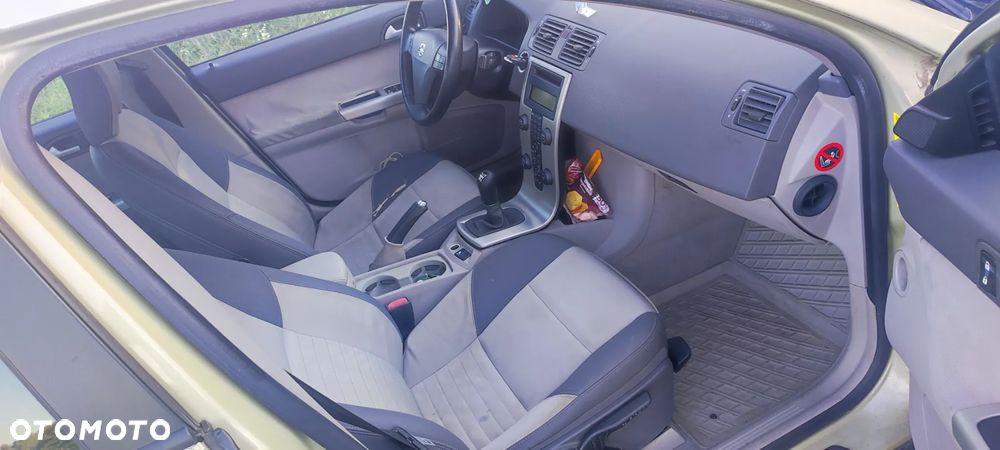 Volvo S40 2.0D Summum - 15