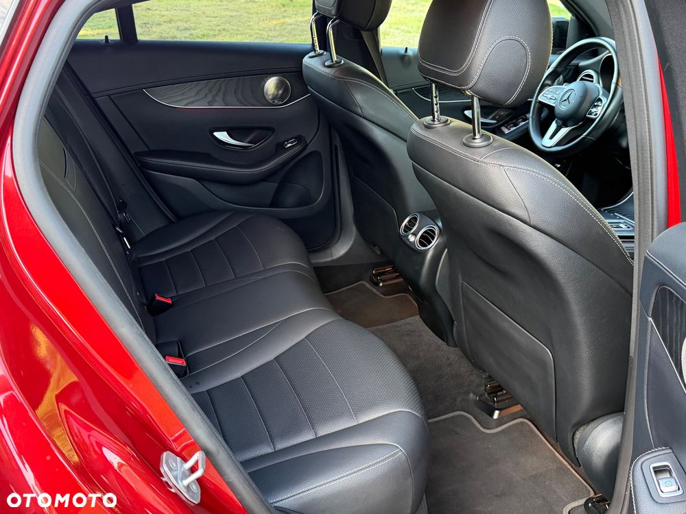 Mercedes-Benz GLC 220 d 4-Matic - 32
