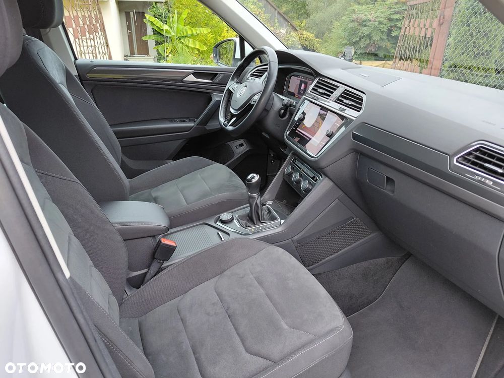 Volkswagen Tiguan - 15