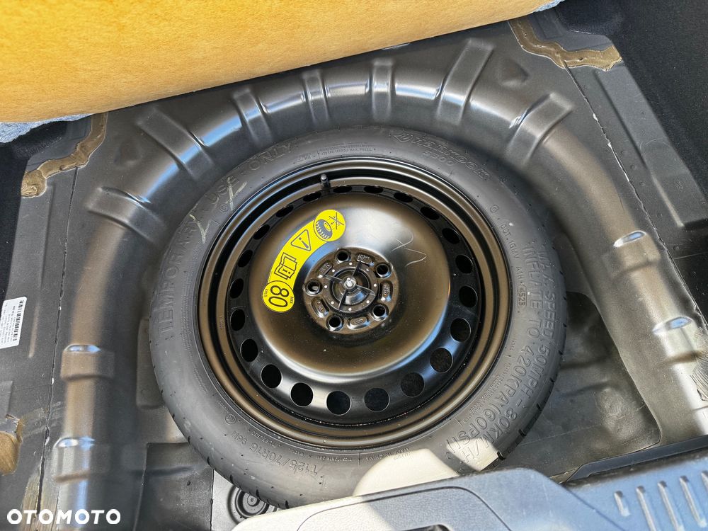 Ford Focus 1.0 EcoBoost STart-Stopp-System TITANIUM - 9