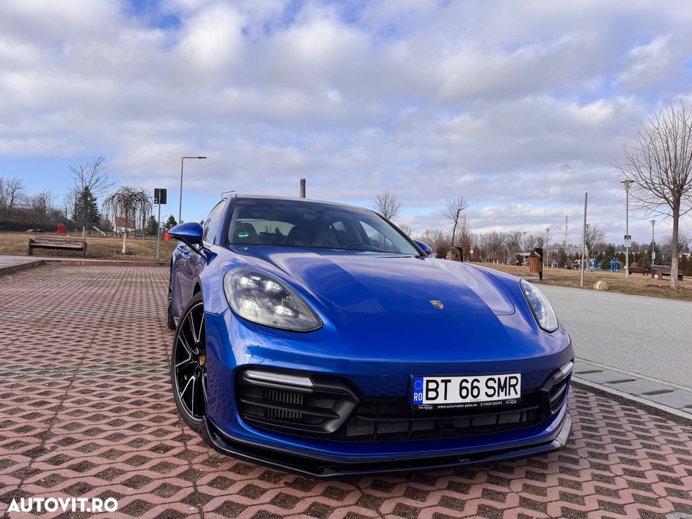 Porsche Panamera - 8