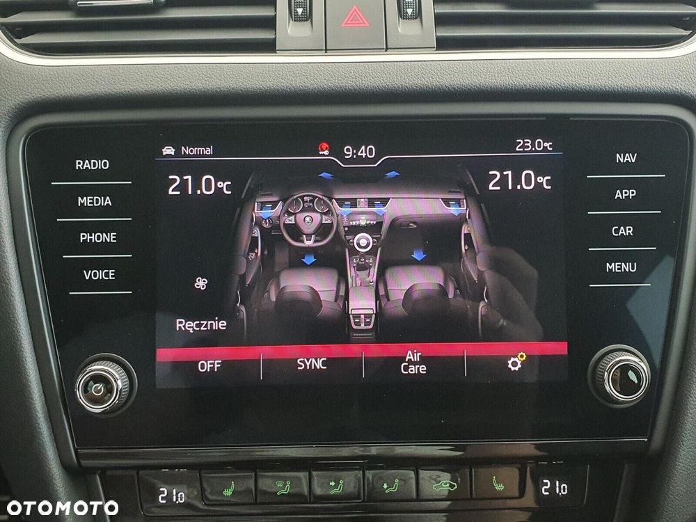 Skoda Octavia 2.0 TSI RS DSG - 21