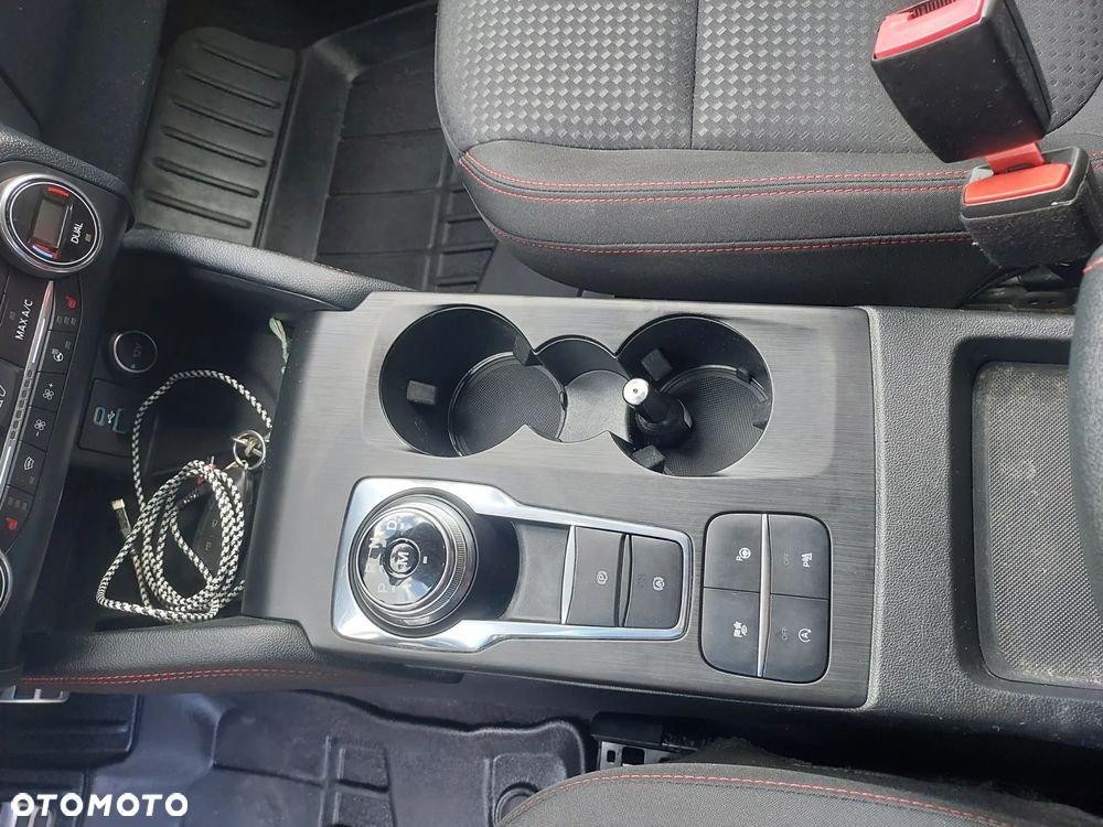 Ford Kuga 2.0 EcoBlue AWD ST-Line - 12