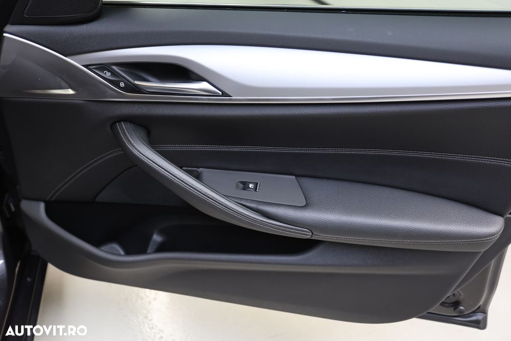 BMW Seria 5 530e AT PHEV - 25
