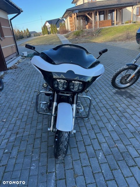 Harley-Davidson Touring Road Glide - 17