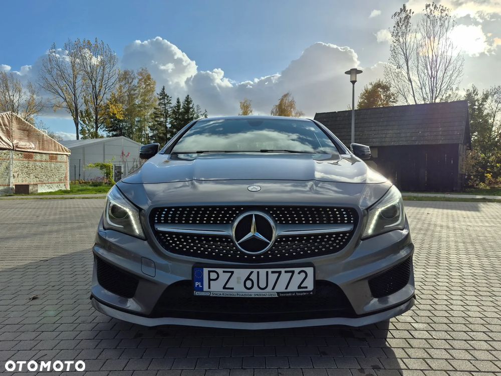 Mercedes-Benz CLA 250 4Matic 7G-DCT AMG Line - 36
