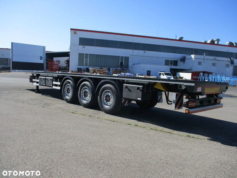 Schwarzmuller Naczepa platforma do przewozu mat. budowlanych - 4