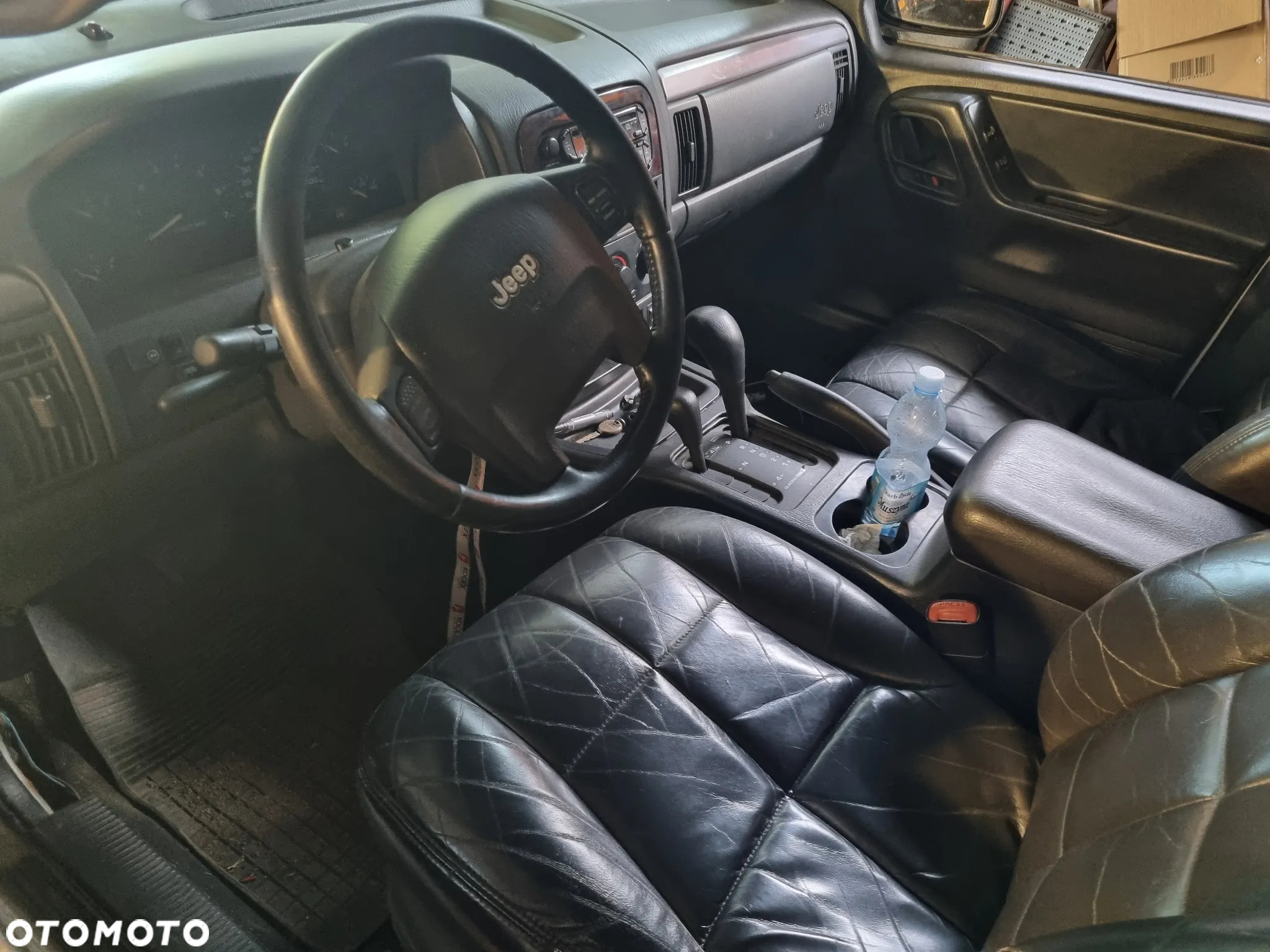 Jeep Grand Cherokee 4.0 Laredo - 4