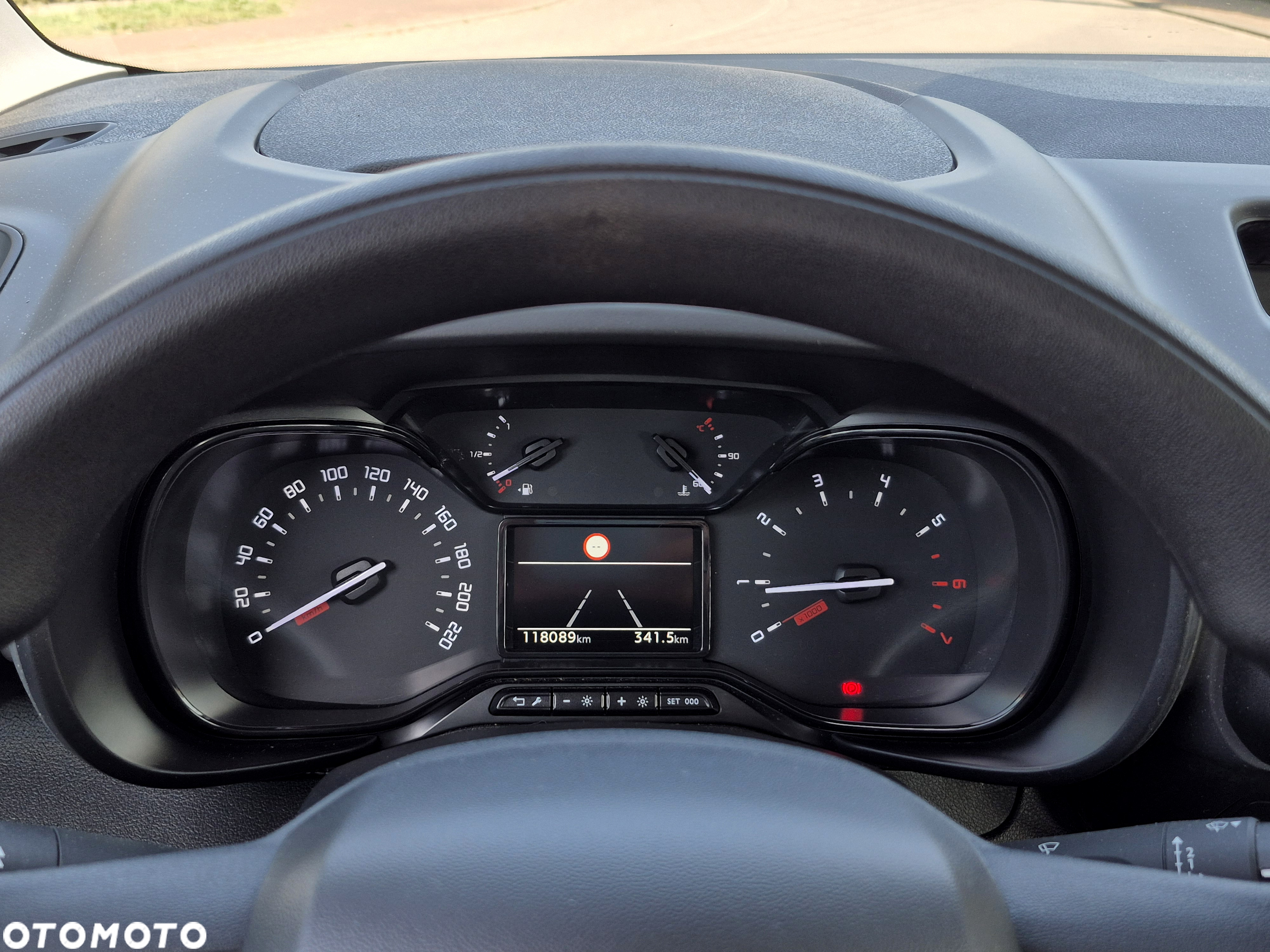 Citroën Berlingo XL 1.5 BlueHDI Feel S&S (7-os.) - 18
