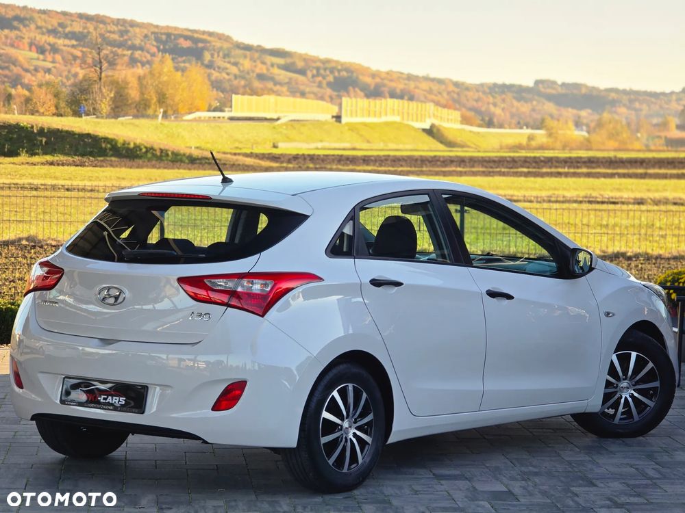 Hyundai i30 1.4 Classic - 14