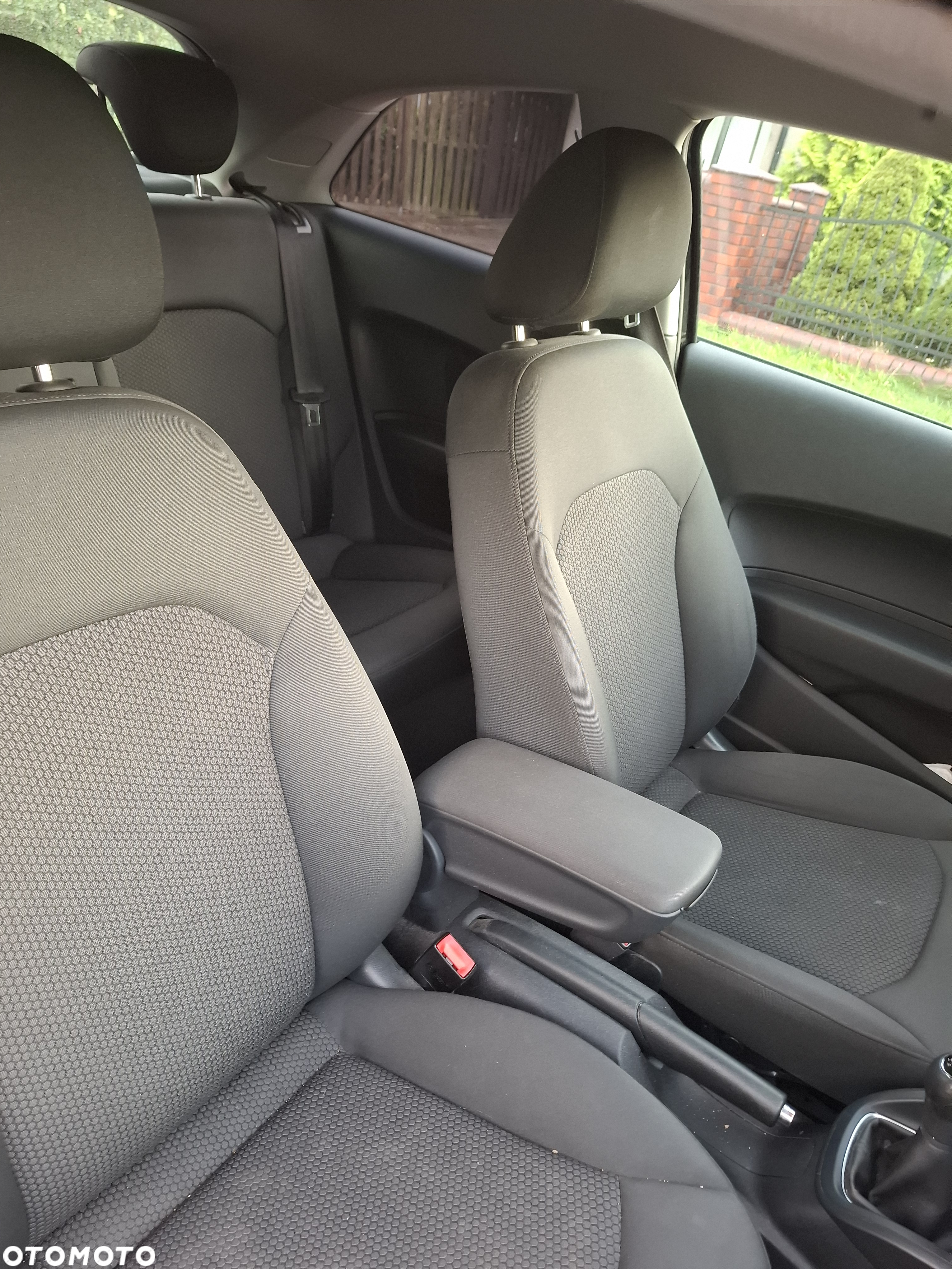 Audi A1 1.6 TDI Attraction - 15