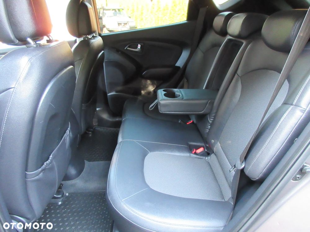 Hyundai ix35 2.0 GDI Premium 2WD - 16